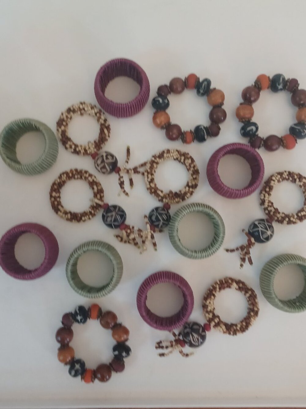 Lot of 16 Mixed Pier 1 Imports Napkin Rings Beaded, Woven, & Tasseled